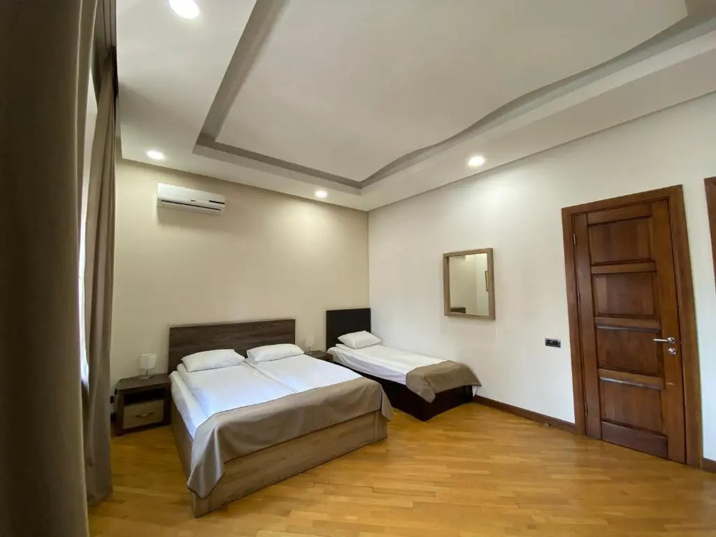 City Hotel by Picnic - Chambres