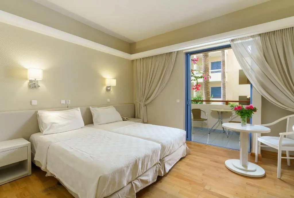 Standard Family room