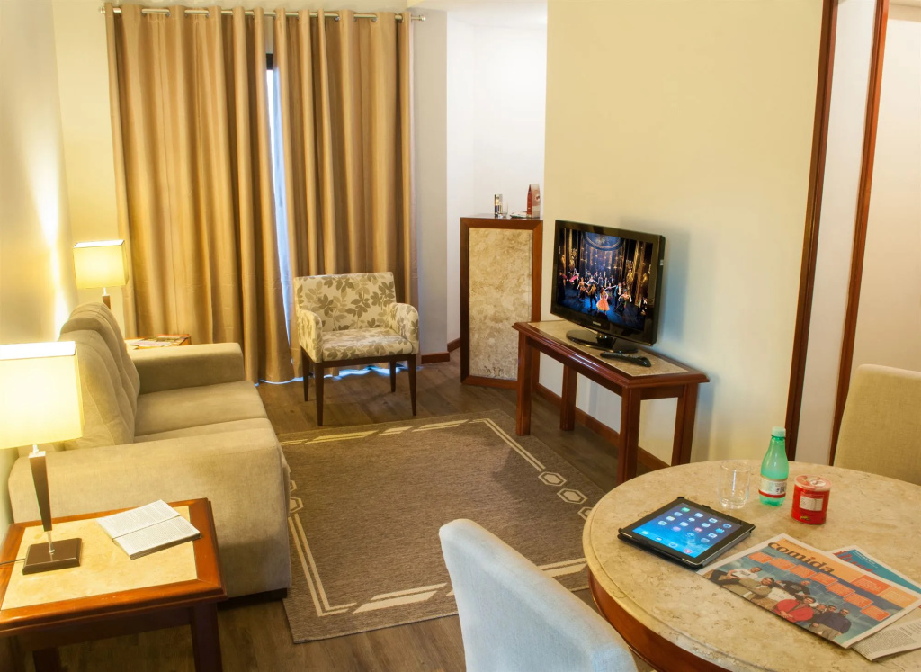 Hotel photo 6