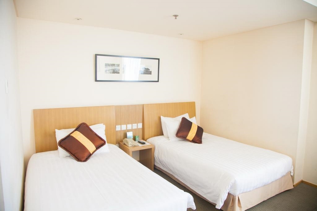 Traveler Inn Huaqiao Beijing Hotel by null