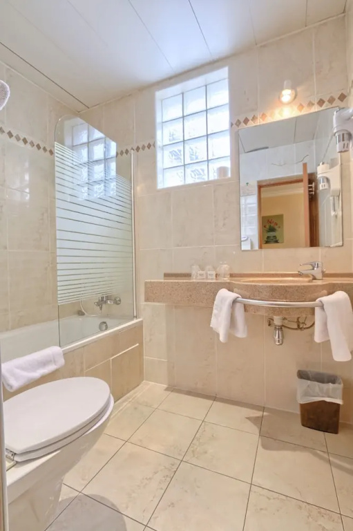Classic Triple room