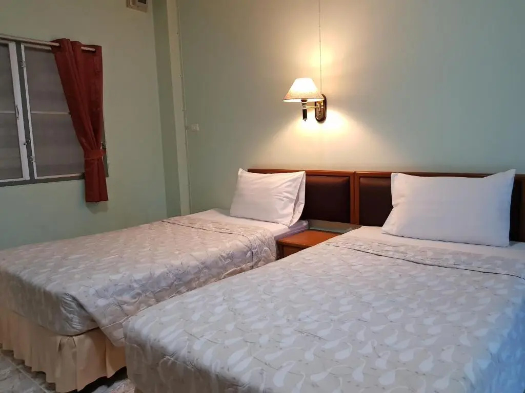 Standard Double room (twin beds)