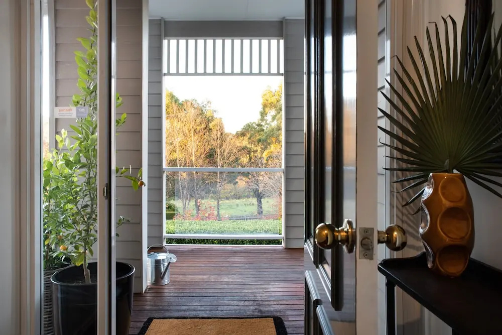 Balcony & Terrace