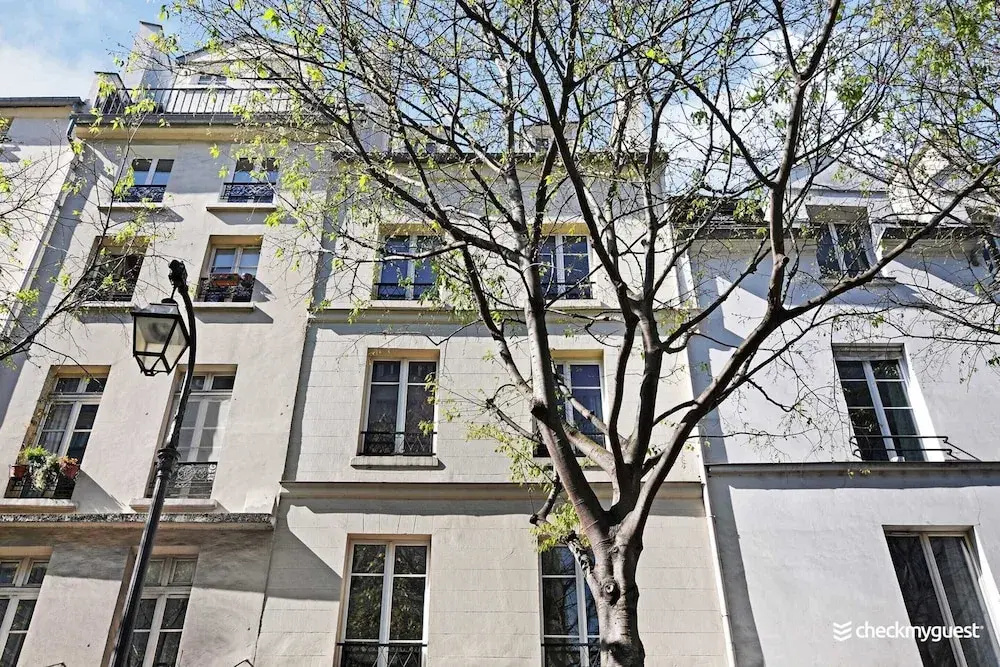 Le Marais - Rue de Bretagne