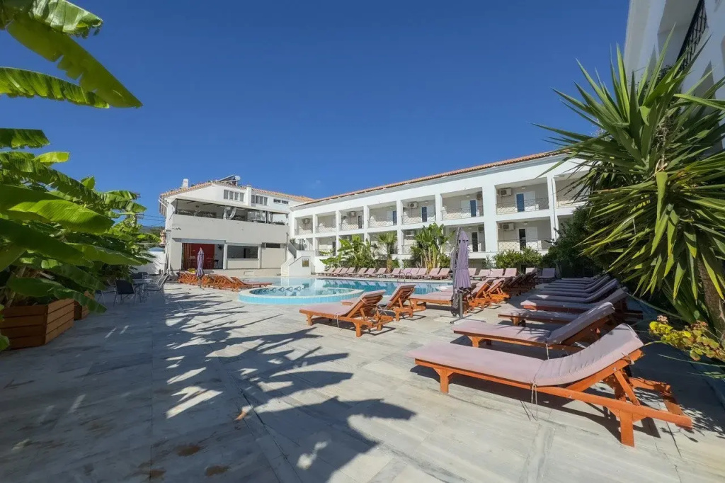 Hotel photo 11