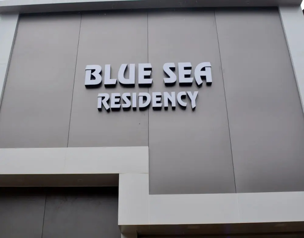 OYO Hotel Blue Sea Near Chhatrapati Shivaji International Airport