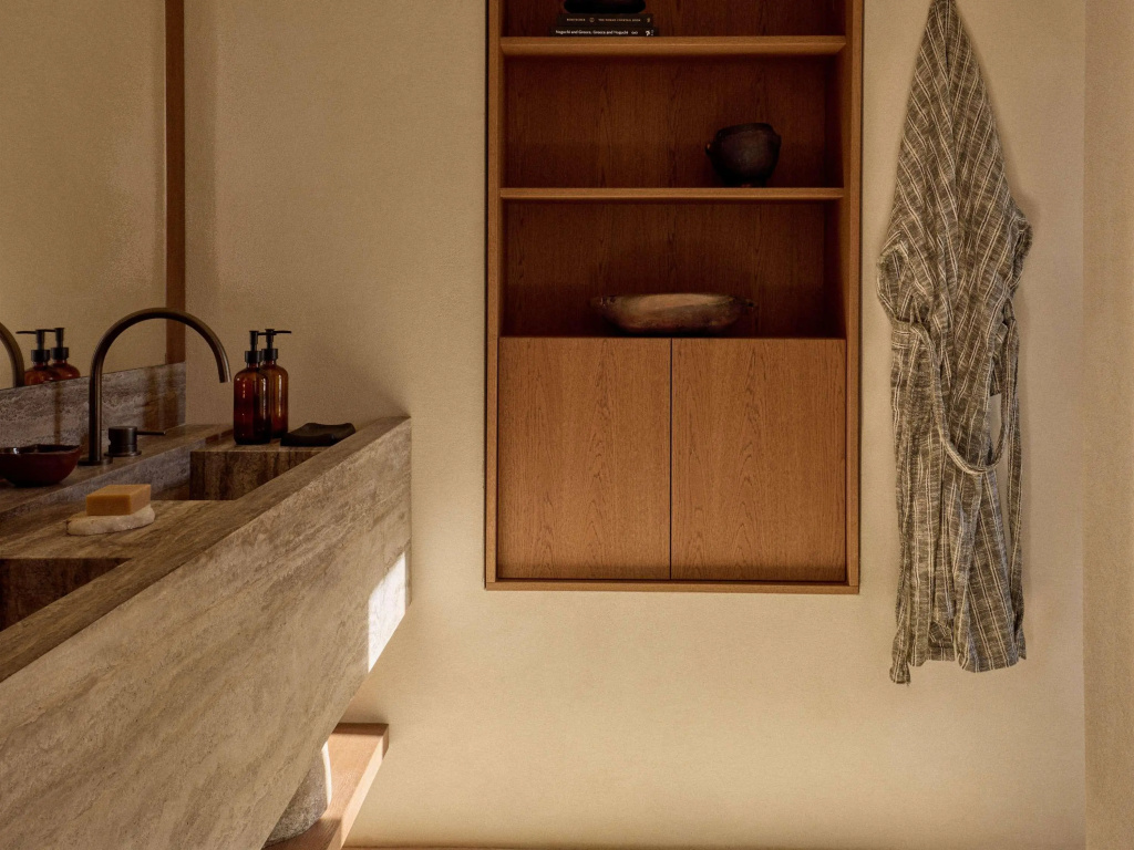 Luura – Cliff, Paros, Morgans Originals (Opening May 2026), Bild 3 von 17