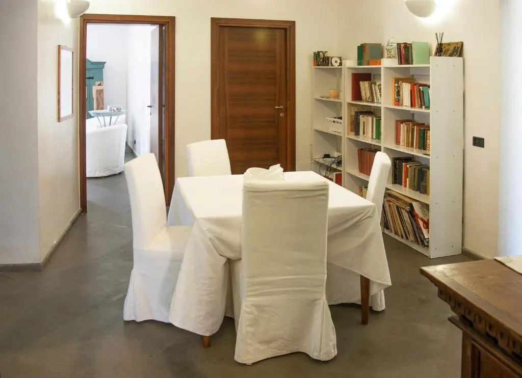 2 Bedrooms Cottage