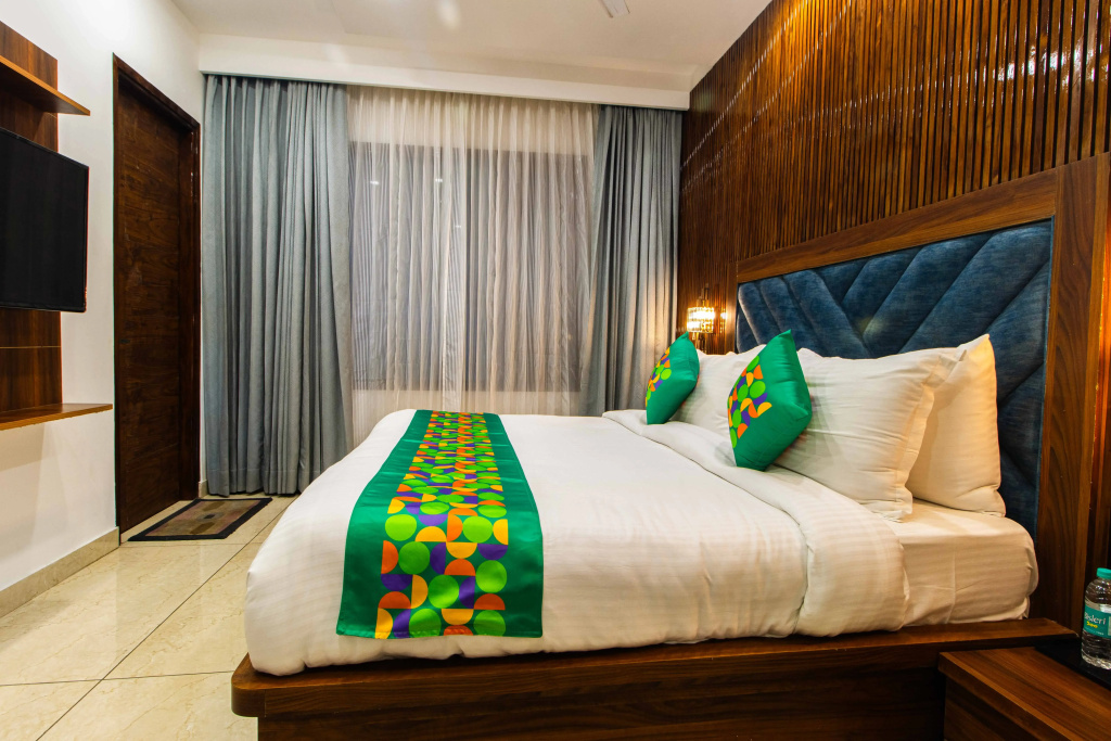 Premium room