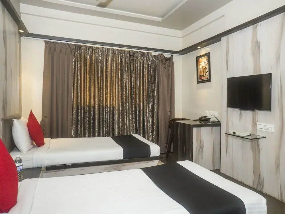 Super Townhouse OAK Regal Inn Near Sant Tukaram Nagar Metro Station - Général