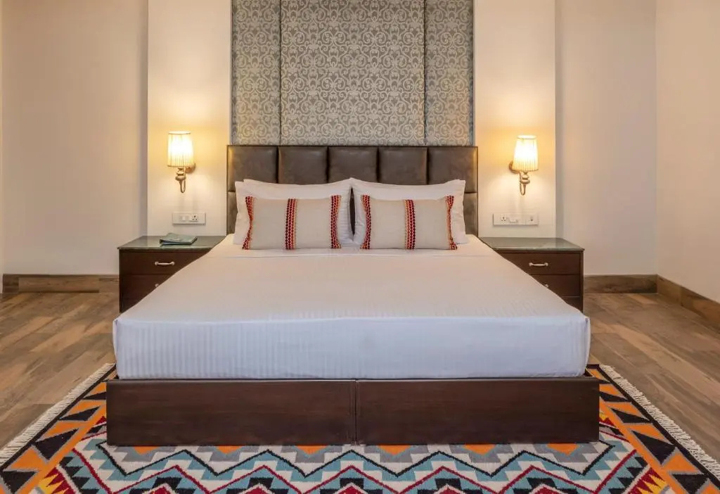 Superior Double room (full double bed)
