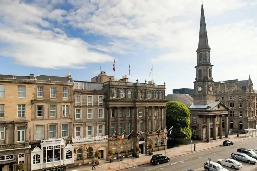 JOIVY Luxury George Street Apartments: Forth Suite