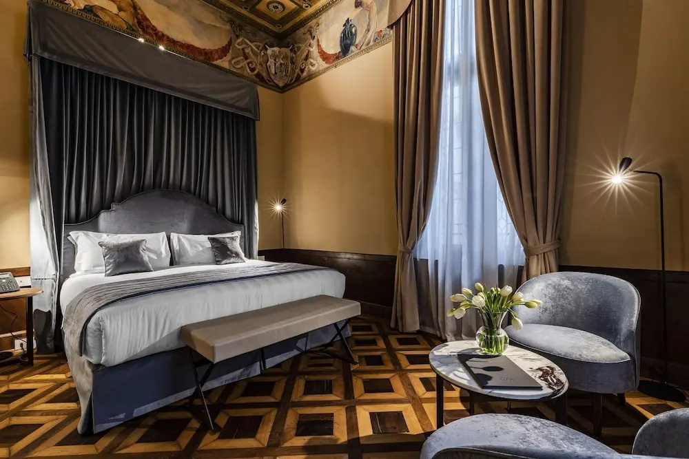 Royal Suite