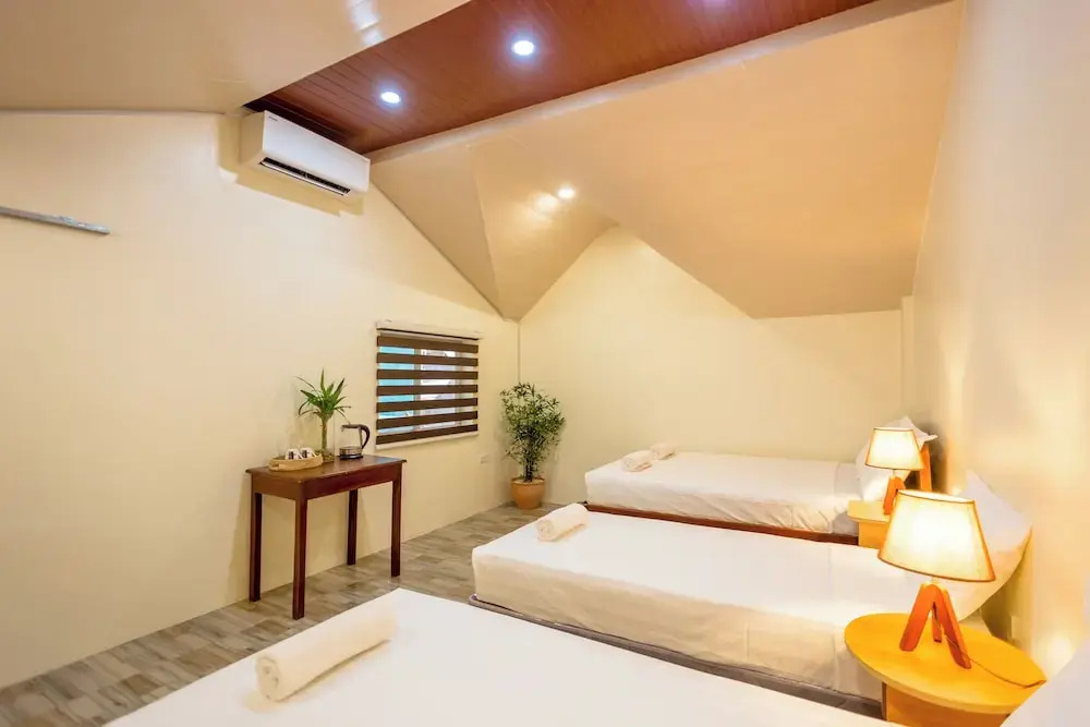 Standard Quadruple Family room