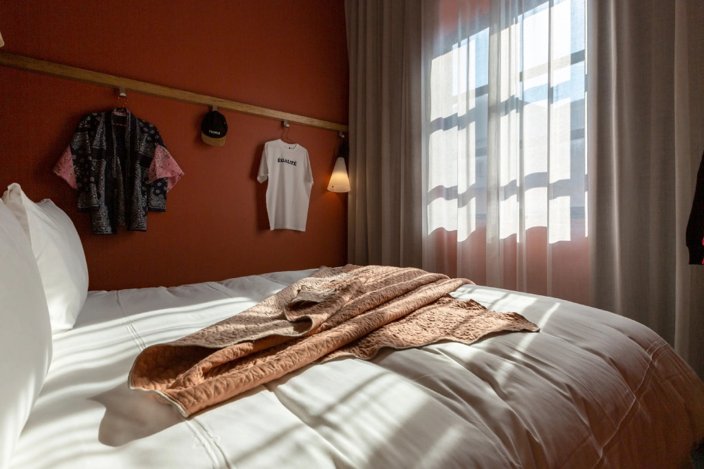 Mob Hotel Paris les Puces — фото 3