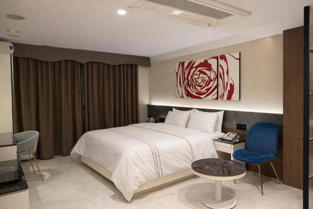 Hotel photo 26
