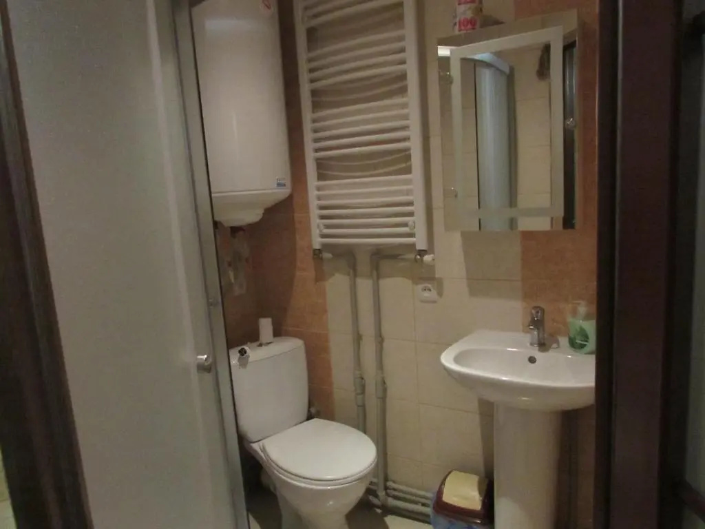 Deluxe Double room with balcony (full double bed)