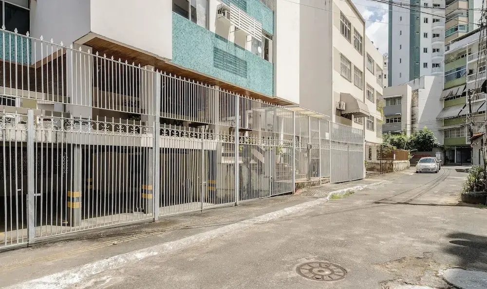 1-B ap in Barra, Near the Beach Salvador Trn0401