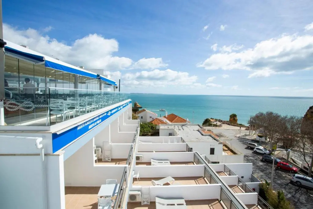 Carvi Beach Hotel - Chambres