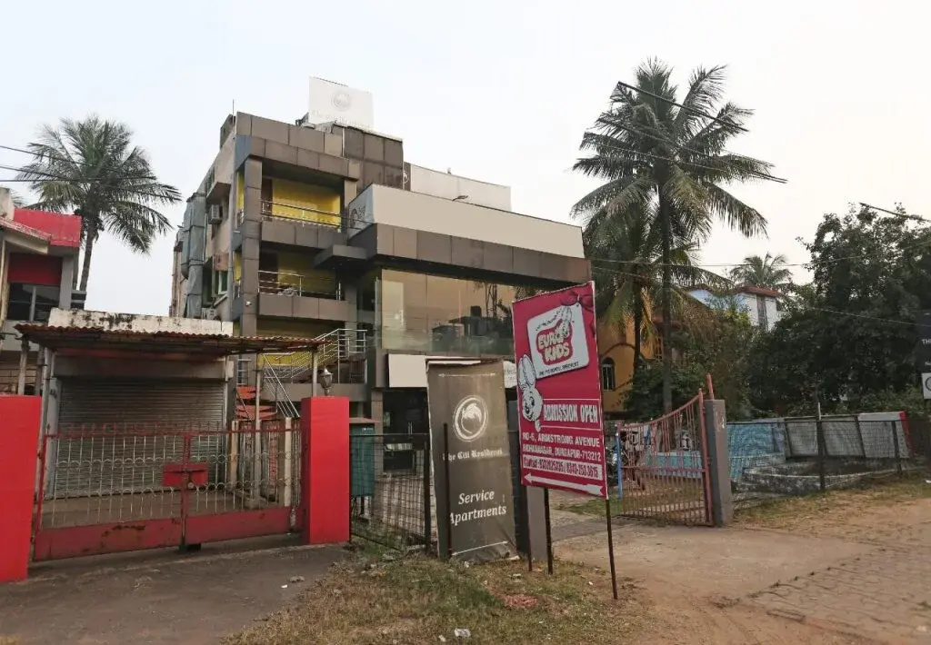 OYO 26626 The Citi Residenci