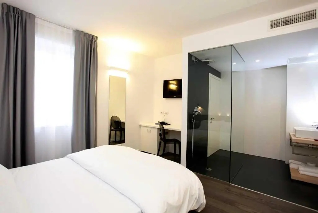 Comfort Double room (full double bed)