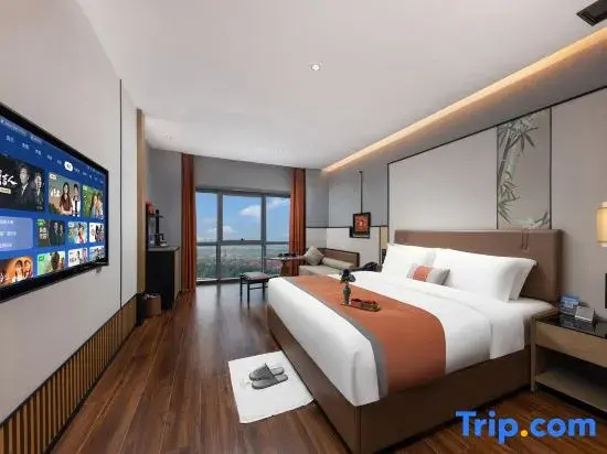 Standard Double room with river view (full double bed)