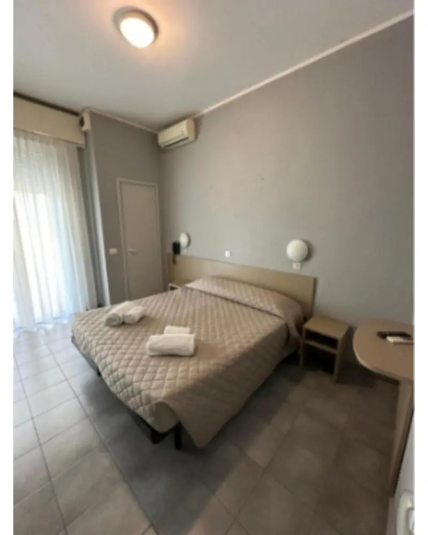Superior Double room (full double bed)