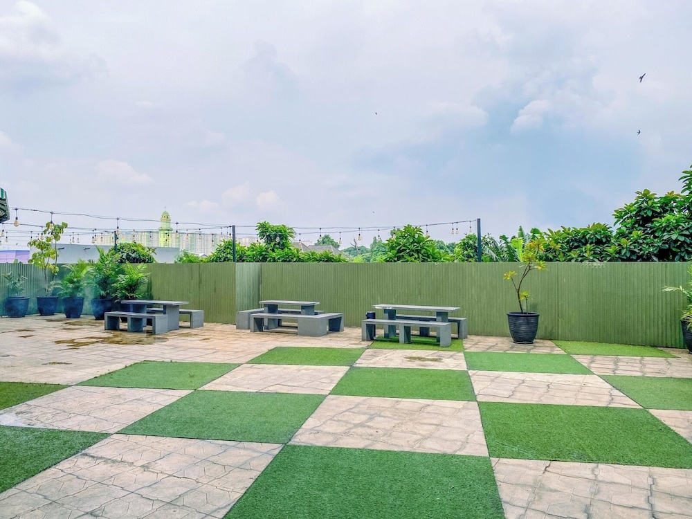 Tranquil 2Br For 6 Pax At Nifarro Park Apartment