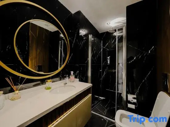 Premium 1br apartment 5 min walk from the sea