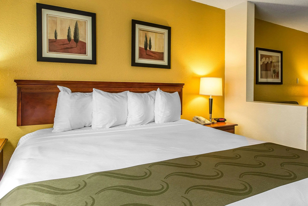 Quality Inn Montgomery South — 4
