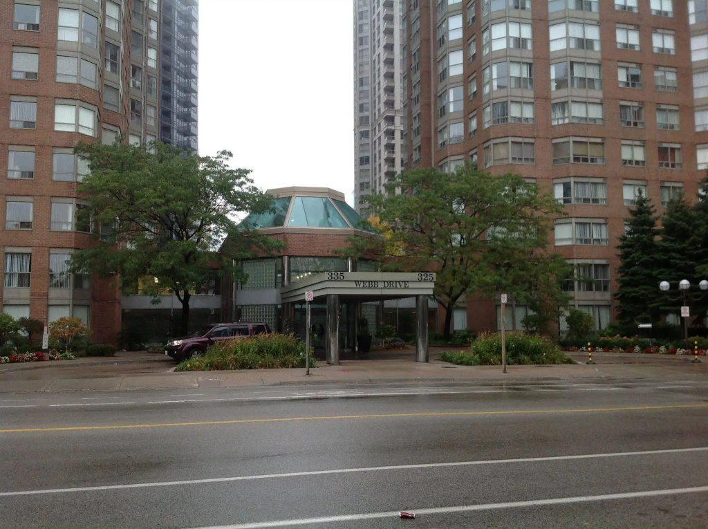 Oxford Furnished Apartments, Mississauga