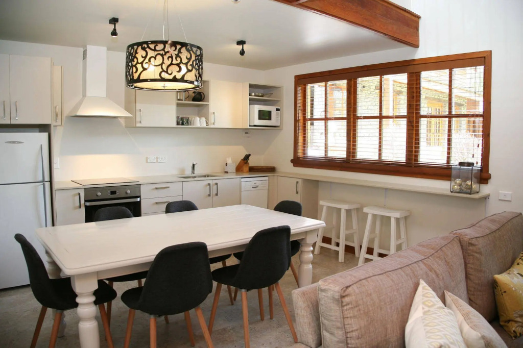 Wanaka Homestead Lodge and Cottages by null