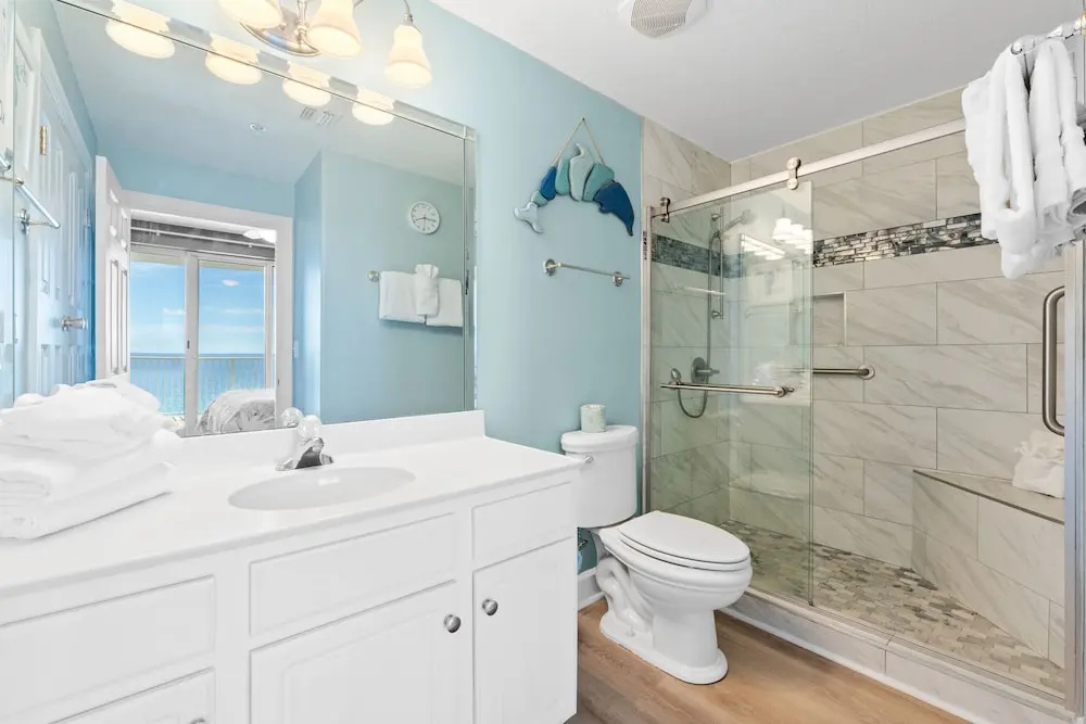 Emerald Isle Beach Resort by Panhandle Getaways - Chambres