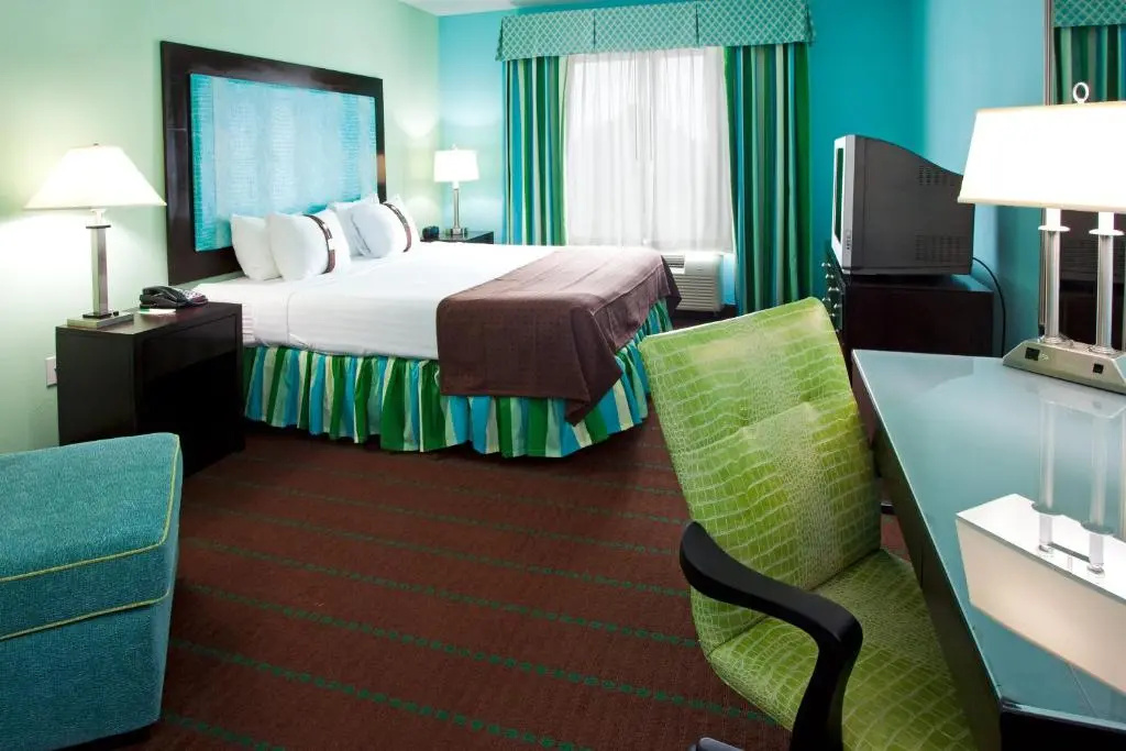 Holiday Inn & Suites Ocala Conference Center by IHG - Chambres