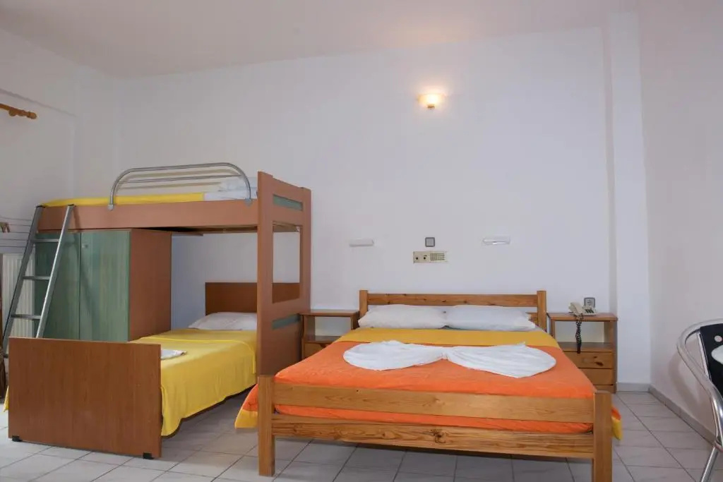 Alexander Beach Hotel - Chambres