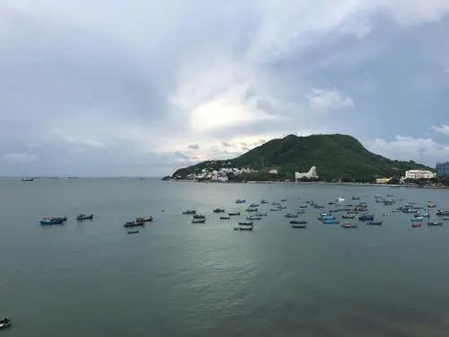 Beach & Waterfront