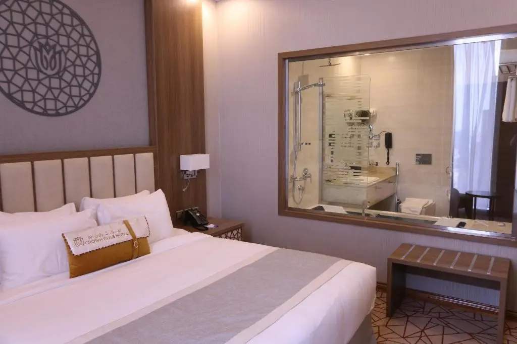 Jacuzzi Double room (full double bed)