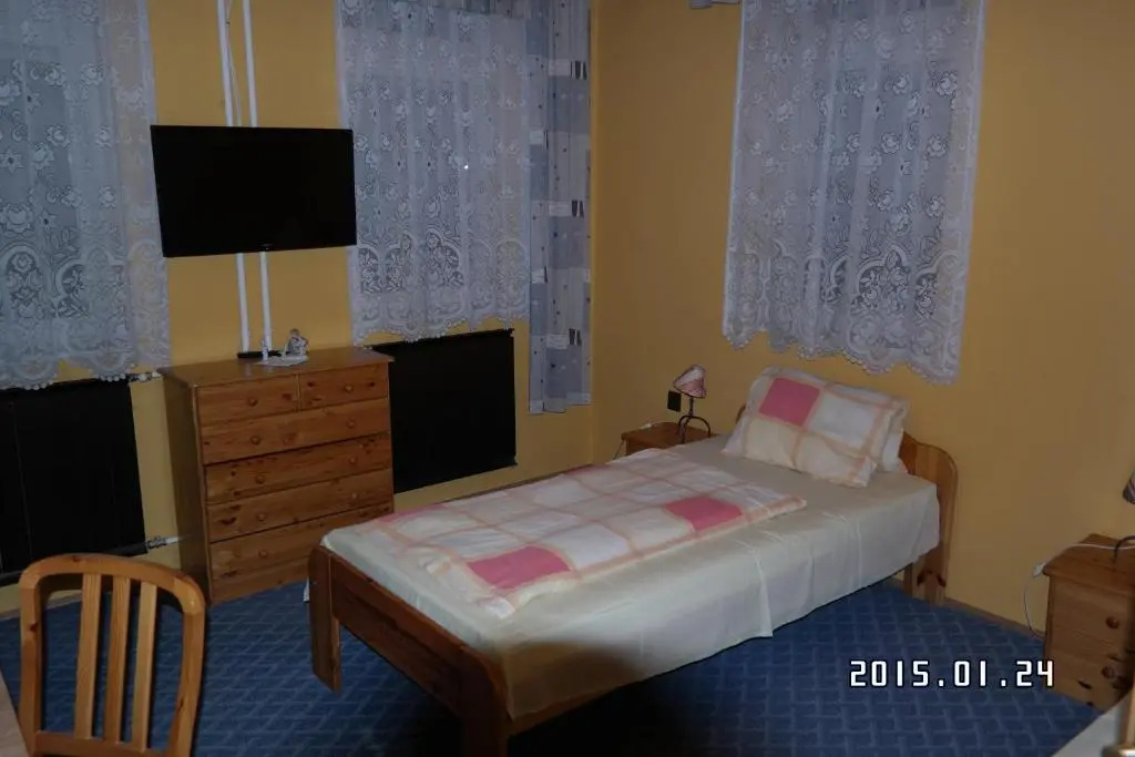 Standard Double room (twin beds)