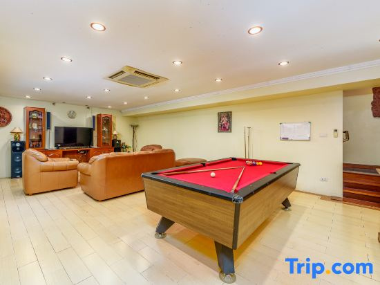 Вилла с 5 комнатами с видом на сад в Villa Navin Resort