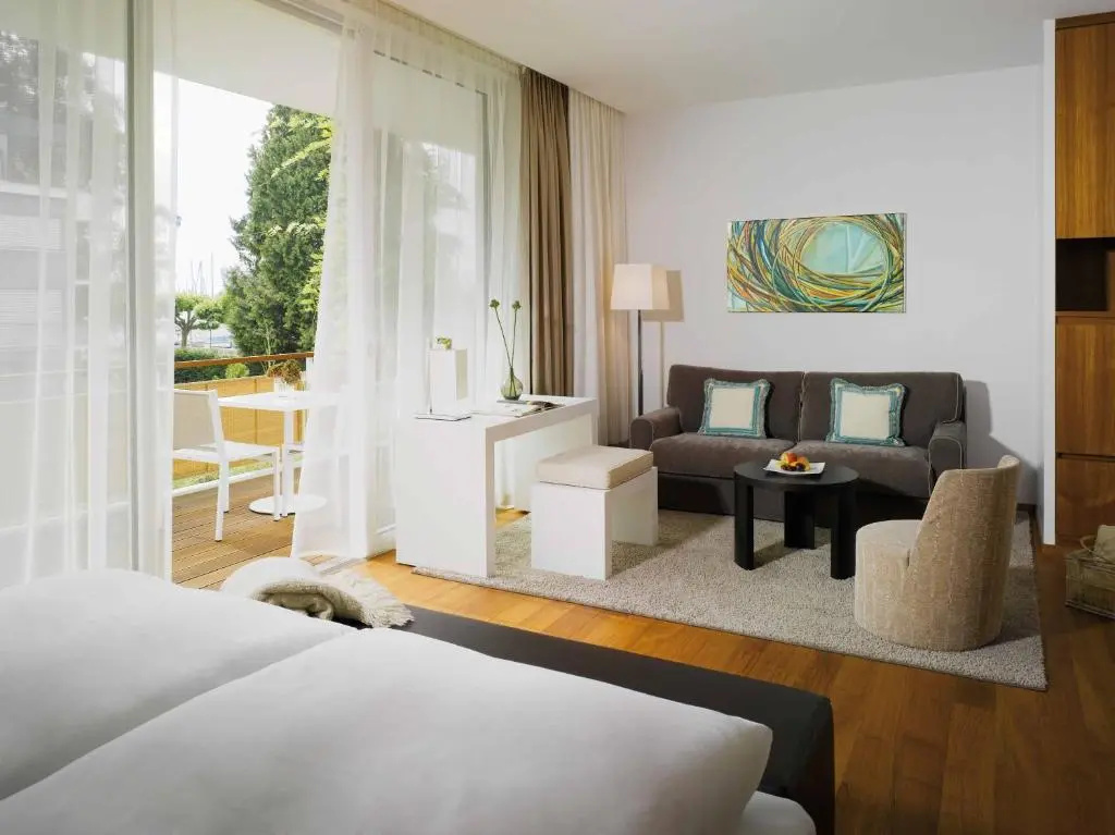Superior room