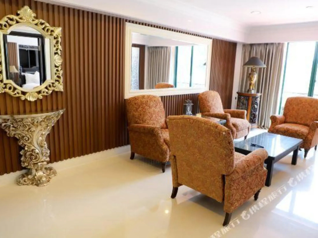 Longhushan Huaquan Boutique Hotel