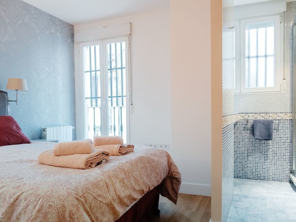 PLAZA MAYOR Luxury House