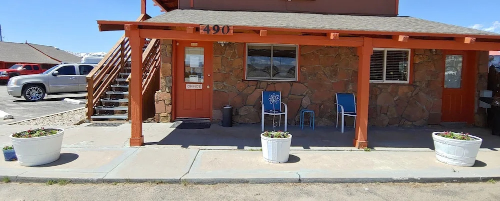 The Western Inn Motel and RV Park