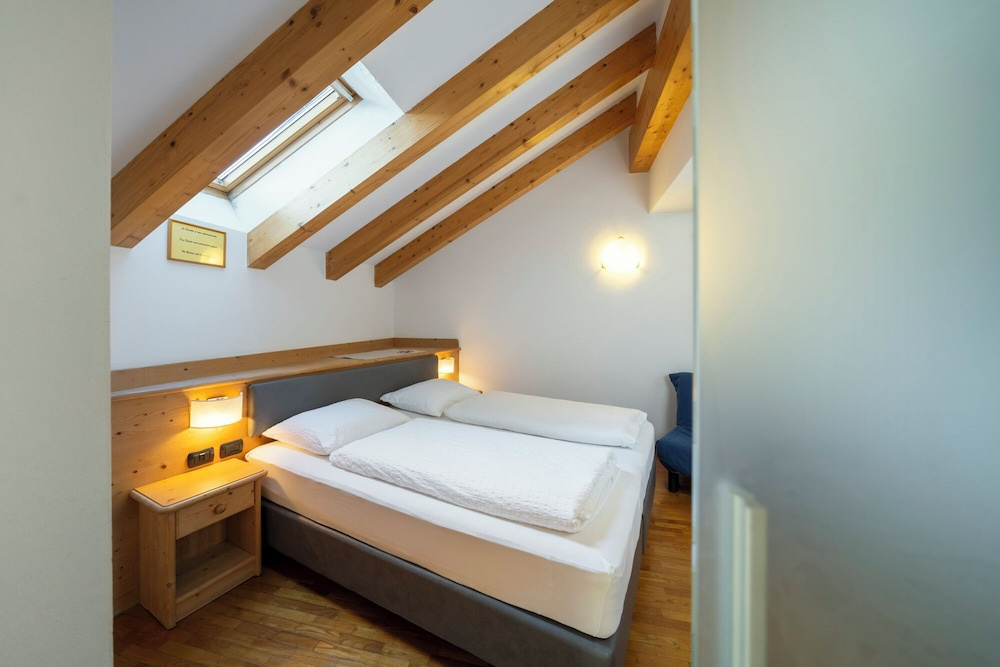 Grand room