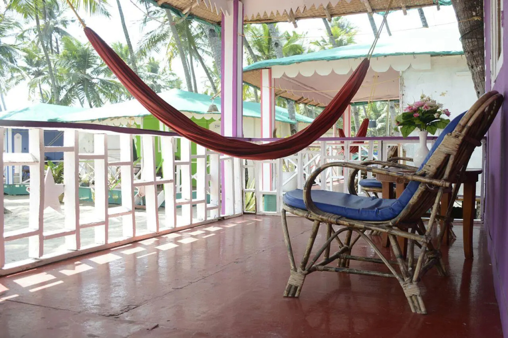 Balcony & Terrace