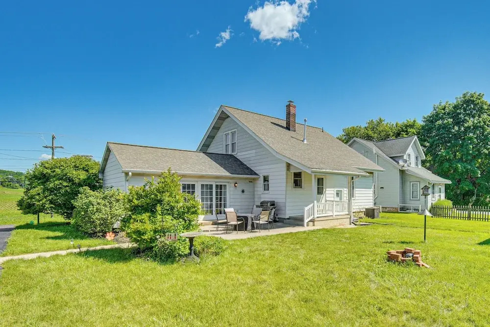 5 Mi to Hersheypark: Family Home w/ Game Room