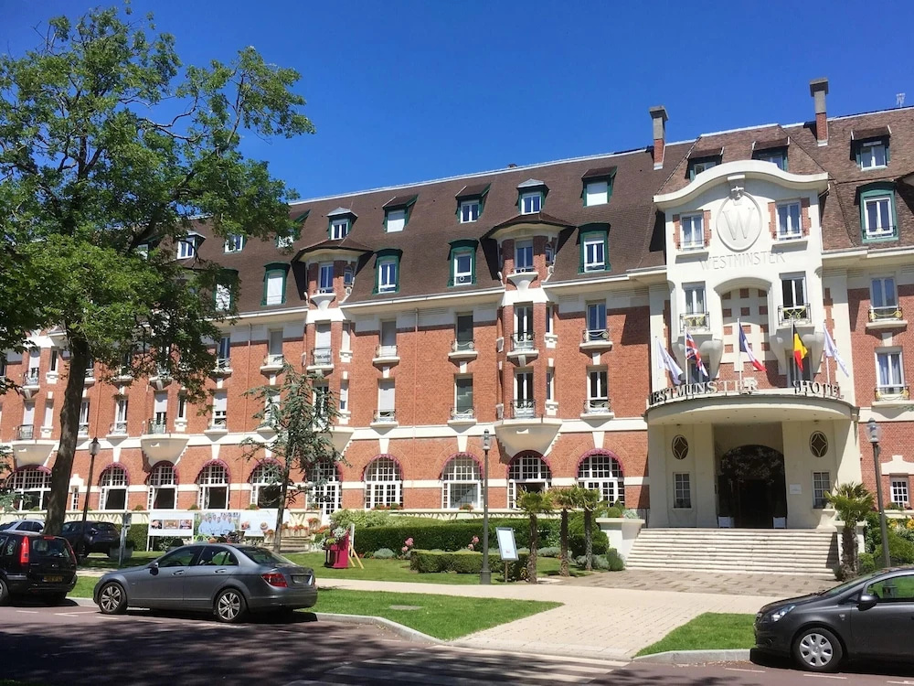 Apartment With 2 Bedrooms in Neufchâtel-hardelot, With Wonderful sea View, Furnished Balcony and Wifi - 1 m From the Beach