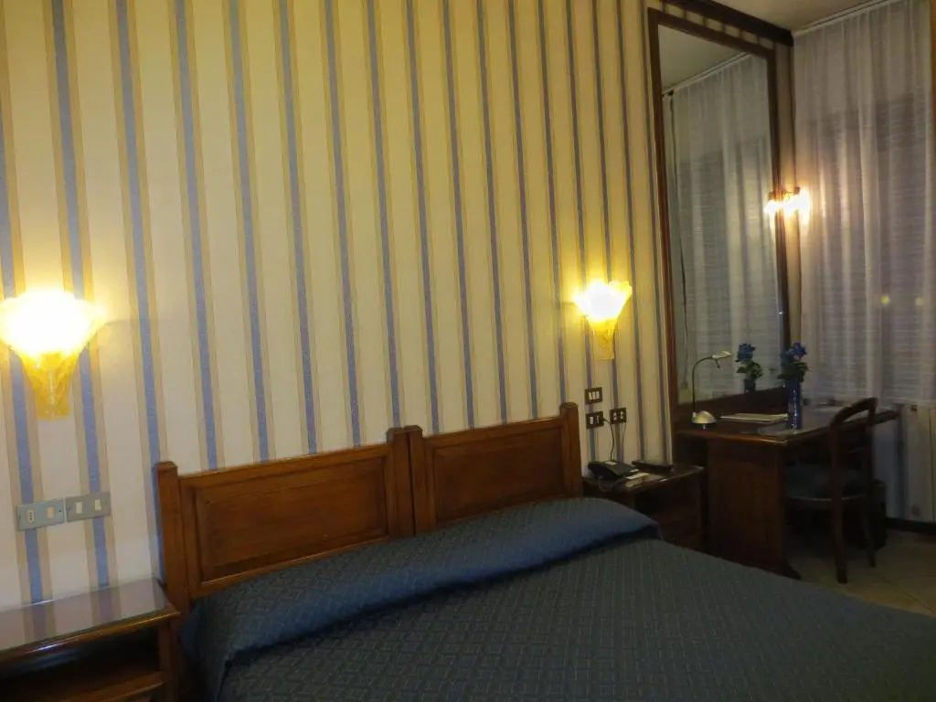 Hotel Italia - Chambres