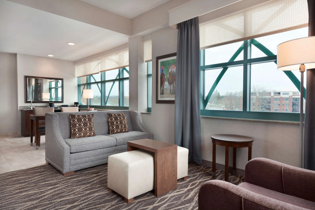 Embassy Suites Saratoga Springs - Général