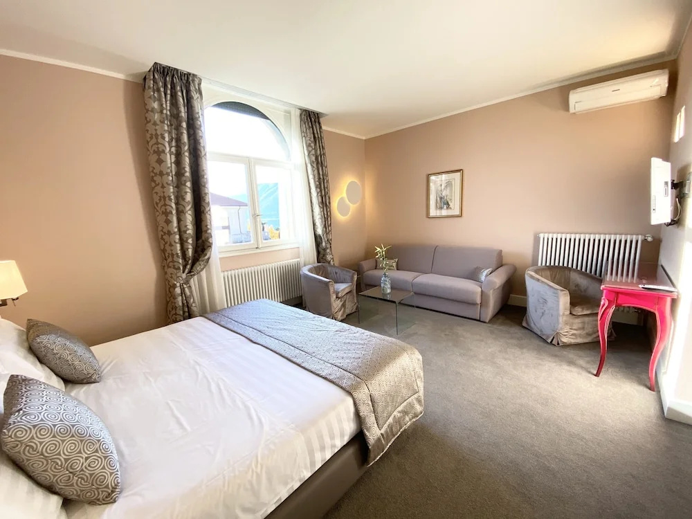 Camin Hotel Luino - Chambres